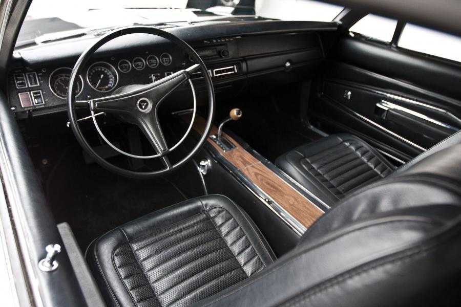  Dodge Charger R/T Daytona Hardtop Coupe Recreation 1970 года  (фото 19 из 20)